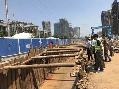 光谷建設(shè)者 端午節(jié)的忙碌與快樂(lè)